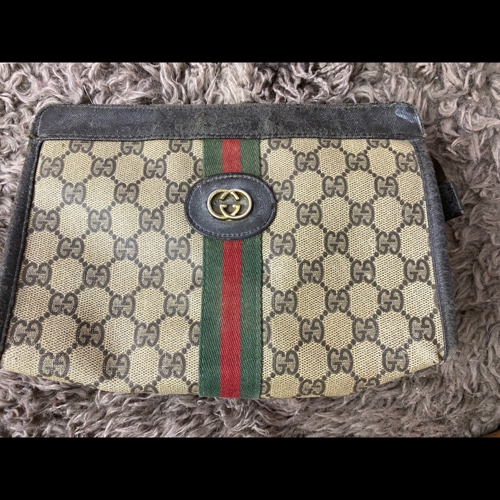 Vintage Gucci pouch